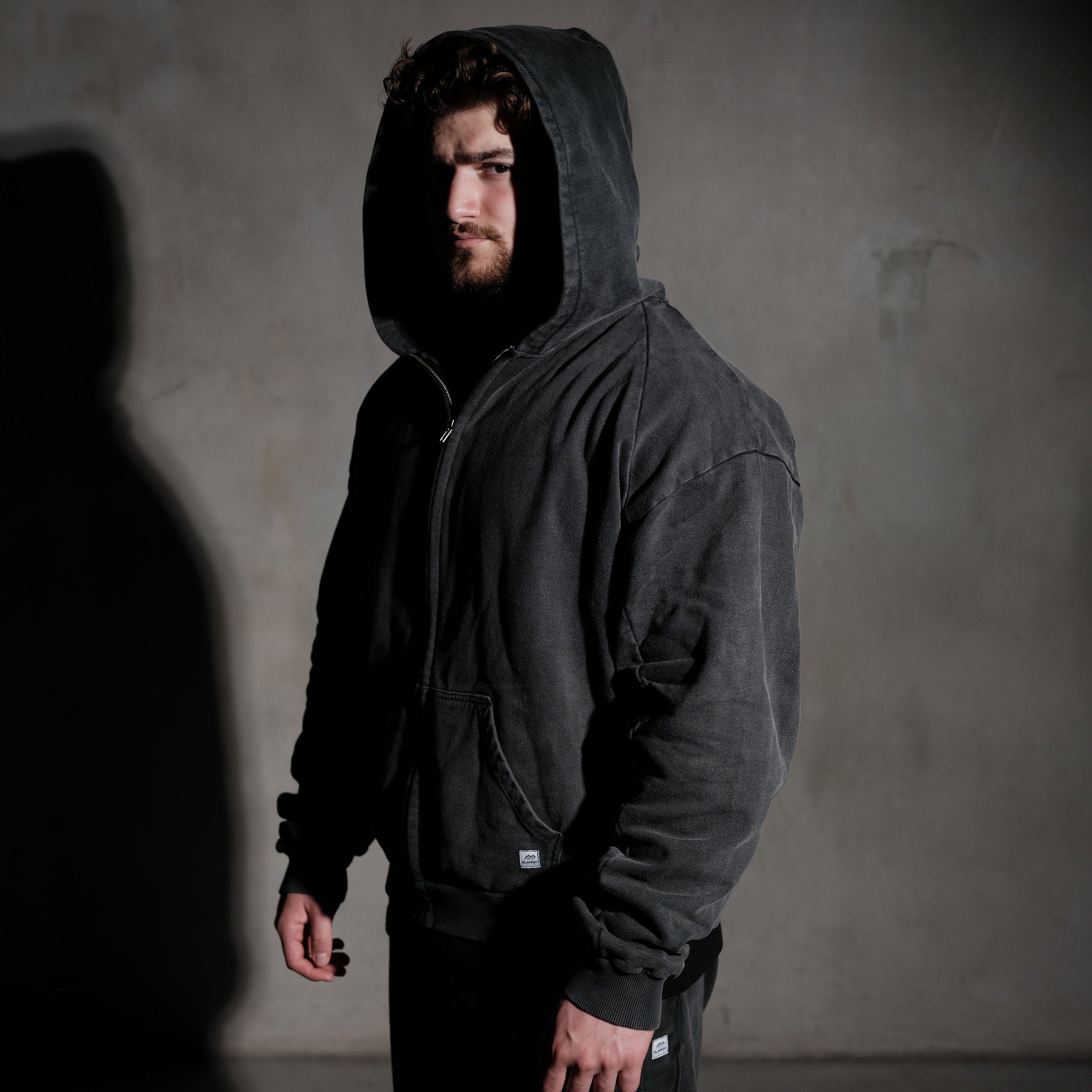 BLANQO ZIP-UP CHARCOAL